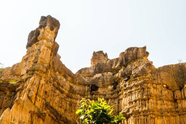 Tayland 'da Mae Wong Milli Parkı' nda Pha Chau..