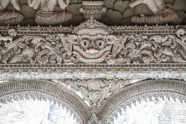 Tayland 'ın Nan eyaletindeki Ming Muang tapınağında güzel bir kalıp sanatı..