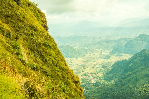 Chiangrai, Tayland 'daki Phu Chi Fa Dağı manzarası.