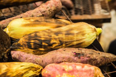 Tayland usulü ızgara mısır, Tayland.