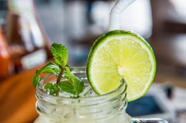 Camda buzlu limonata, Tayland.