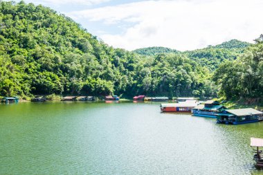 Manzaralı Kio Lom Barajı, Tayland