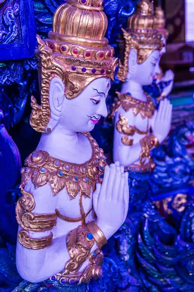 Tayland stili melek Rong Sua 'da. Tayland, 10 tapınağı..