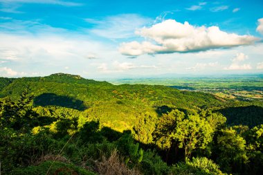 KM 12 'den bakıldığında dağ manzarası, Chiang Rai vilayeti.