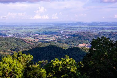 KM 12 'den bakıldığında dağ manzarası, Chiang Rai vilayeti.