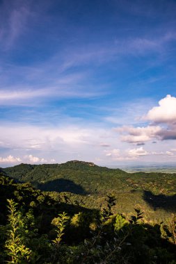 KM 12 'den bakıldığında dağ manzarası, Chiang Rai vilayeti.