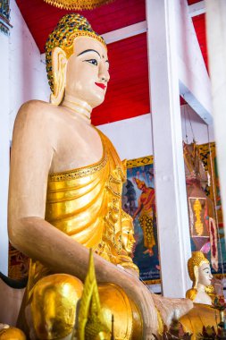 Hua Wiang Tai tapınağındaki güzel beyaz Buda, Tayland.
