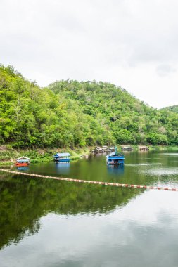 Manzaralı Kio Lom Barajı, Tayland