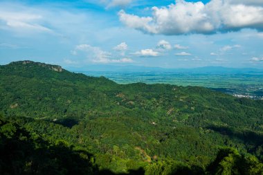 Dağ manzarası Doi Tung bakış açısından, Chiang Rai vilayeti.