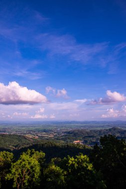 KM 12 'den bakıldığında dağ manzarası, Chiang Rai vilayeti.
