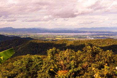 Phayao City, Tayland ile Kwan Phayao Gölü.