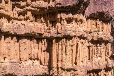 Tayland 'da Mae Wong Milli Parkı' nda Pha Chau..