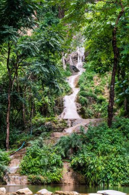 Phayao Eyaleti, Tayland, tan Tong şelale