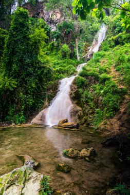 Phayao Eyaleti, Tayland, tan Tong şelale
