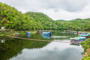 Manzaralı Kio Lom Barajı, Tayland