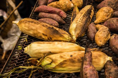 Tayland usulü ızgara mısır, Tayland.