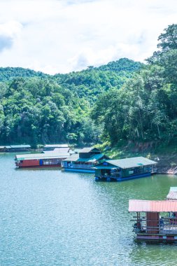 Manzaralı Kio Lom Barajı, Tayland