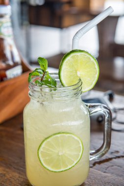 Camda buzlu limonata, Tayland.