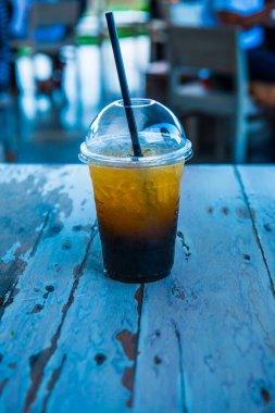 Buzlu Bal Limonlu Oolong Plastik Cam, Tayland.