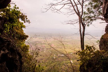 Tayland 'daki mağarası olan Pan şehrinin en iyi manzarası..