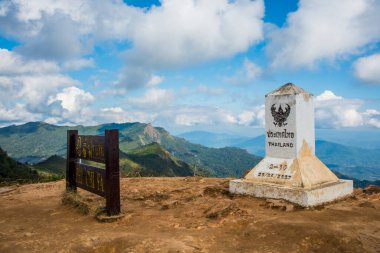 Phu Chi Fa, Tayland 'da mil taşı.