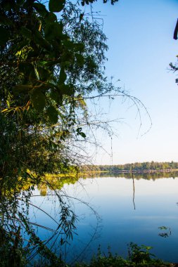 Tayland 'ın Chiangmai ilindeki Huay Tueng Tao gölünün manzara manzarası.