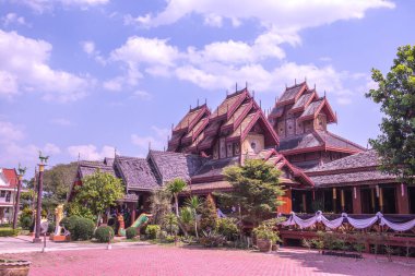 Nantaram tapınağının manzarası, Tayland.