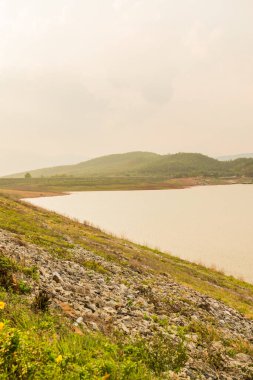 Mae Ngat Somboon Chon Barajı Doğal Görünüm.