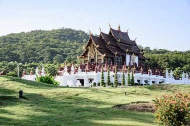 Tayland 'ın Chiang Mai ilindeki Hor Kham Luang binasının arka tarafında..