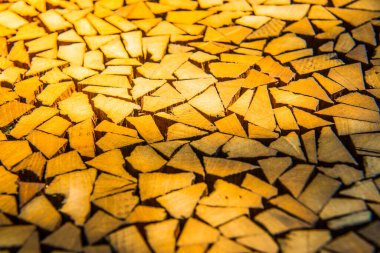 Dekorasyon için toplanan küçük tahta parçaları, Tayland.