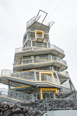 Tayland 'ın Chiangrai bölgesindeki modern kule..