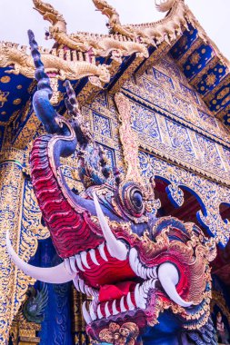 Naga 'nın Tayland' daki Rong Sua On Tapınağı 'ndaki sanat eserleri..