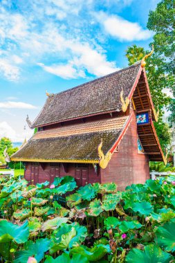 Su Havuzu, Tayland 'daki Antik Tayland Kilisesi.