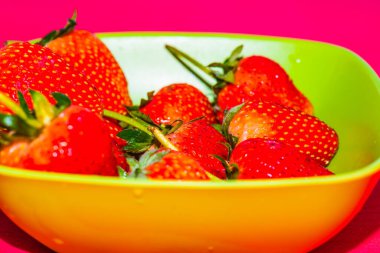 Kasede kırmızı çilek, Tayland