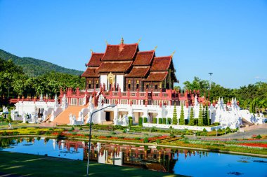 Chiang Mai ilindeki Kraliyet Pavyonu veya Hor Kham Luang Binası, Tayland.
