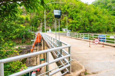 Manzaralı Kio Lom Barajı, Tayland