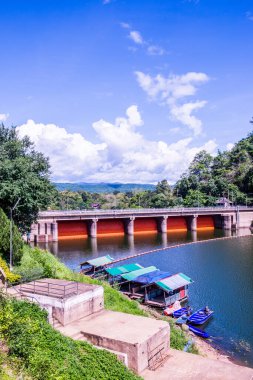 Manzaralı Kio Lom Barajı, Tayland