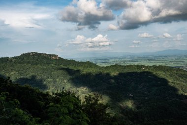 KM 12 'den bakıldığında dağ manzarası, Chiang Rai vilayeti.