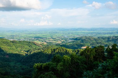 KM 12 'den bakıldığında dağ manzarası, Chiang Rai vilayeti.