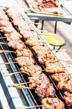 Tay tarzında domuz rostosu, Tayland