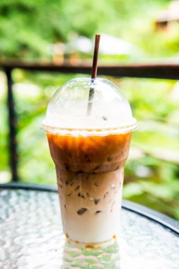 Plastik Bardakta Buzlu Latte Kahve, Tayland.