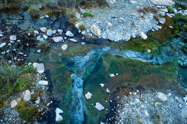 Tayland 'ın Chiang Mai eyaletinde Thephanom kaplıcalarının suyu akıyor..