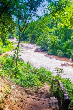 Ob Luang Ulusal Parkı, Tayland 'da sel baskını.