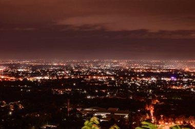 Wat Phra 'dan Chiang Mai Night View Doi Kham Viewpoint, Tayland.