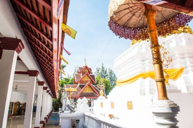 Antik pagoda, Tayland 'da dolaş.