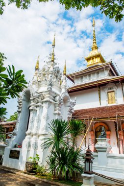 Chiangmai, Tayland 'daki Darabhirom Ormanı Manastırı' ndan Phra Chao Than Jai Mondop.