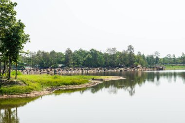 Tayland 'ın Chiangmai ilindeki Huay Tueng Tao Gölü manzarası.
