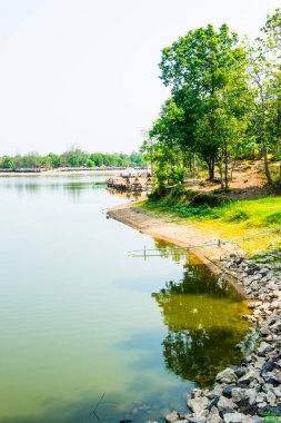 Tayland 'ın Chiangmai ilindeki Huay Tueng Tao Gölü manzarası.