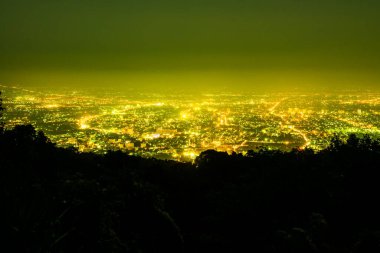 Tayland 'ın Chiangmai eyaletinin gece manzarası..