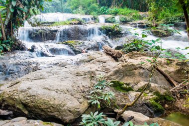 Maesa Noi Şelalesi, Tayland.